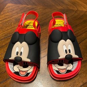 NEW!!! Mini Melissa Mickey Mouse sandals size 12